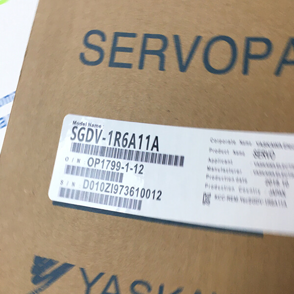 YASKAWA SGDV-1R6A11A driver