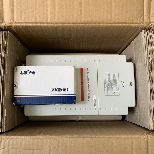LS Frequency converter SV015iS5-4N0 