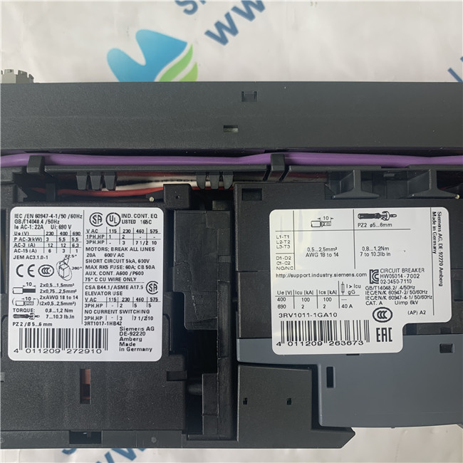 SIEMENS 3RK1301-1GB00-0AA2 DS1-X for ET 200S Standard DOL starter expandable Setting range 4.5...6.3 A AC-3, 2.2 kW / 400 V Electromechanical starter for brake control module
