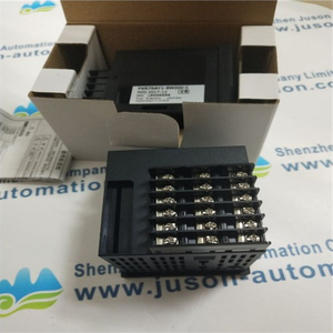 Fuji PXR7NAY1-8W000-C Temperature control regulator