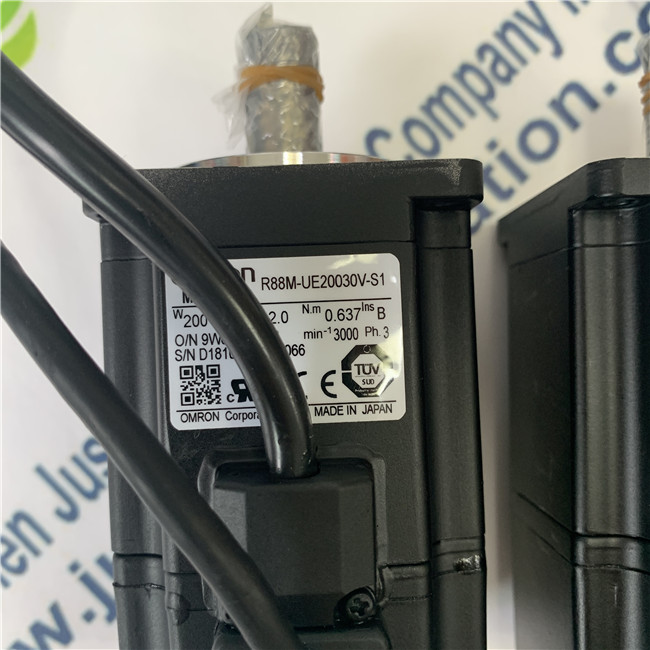OMRON Servo motor R88M-UE20030V-S1 