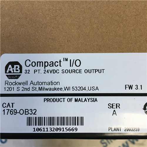 Allen Bradley PLC input and output module 1769-OB32 