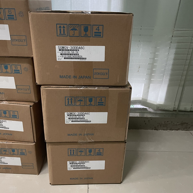 YASKAWA Servo Motor SGMGV-30DDA6C