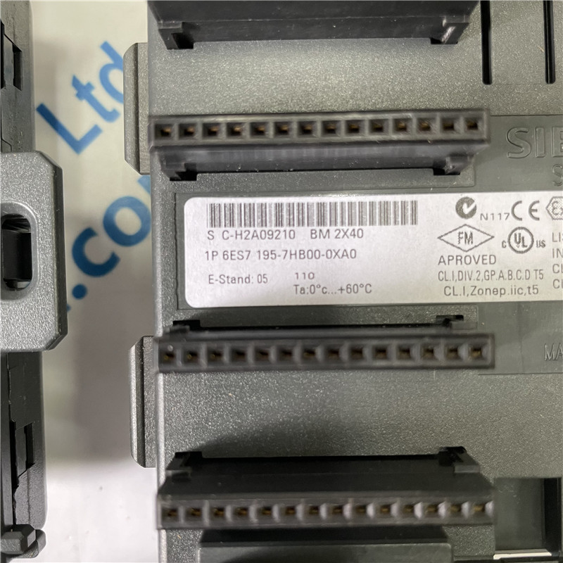 SIEMENS 6ES7195-7HB00-0XA0 SIMATIC DP, Bus module for ET 200M for holding two 40 mm wide I/O modules for removal and insertion function