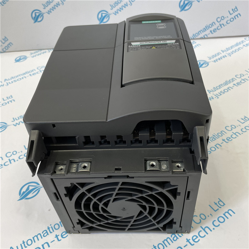 SIEMENS inverter 6SE6440-2AD25-5CA1 MICROMASTER 440 built-in class A filter 380-480 V 3 AC +10/-10% 47-63 Hz constant torque 5.5 kW overload 150% 60 s